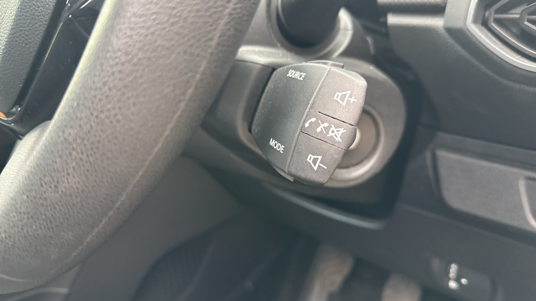 Dacia Jogger 1.0 TCe Essential 5dr Petrol Estate